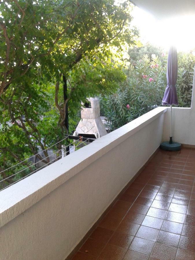 Apartment Milka Petrcane Exterior foto